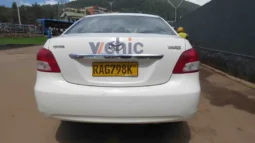 5 Seats Automatic TOYOTA YARIS VVT-i 2007 for Sale Radio, Ac, Airbags full