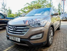 Hyundai Santa Fe for Sale Location: Kigali- Kigali full