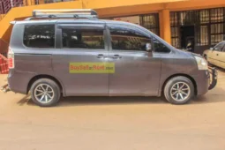 Toyota Noah full