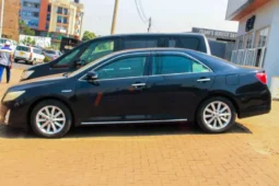 5 seats Automatic Toyota Camry 2014 full