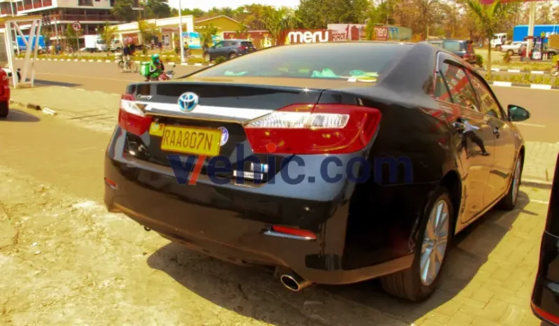 5 seats Automatic Toyota Camry 2014 full