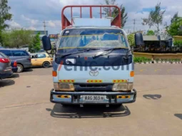 3 Seats Manual TOYOTA Dyna 1993 full