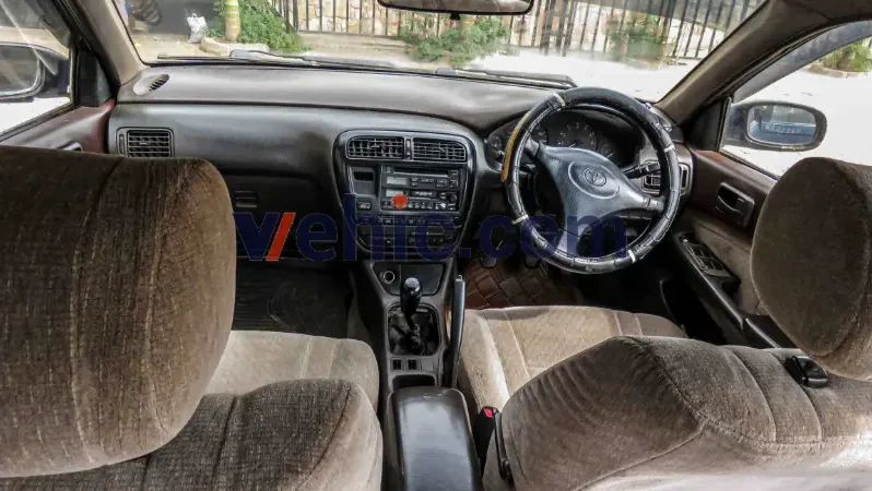 5 seats Manual TOYOTA Carina E 1993 Air Conditioner ,  Radio full